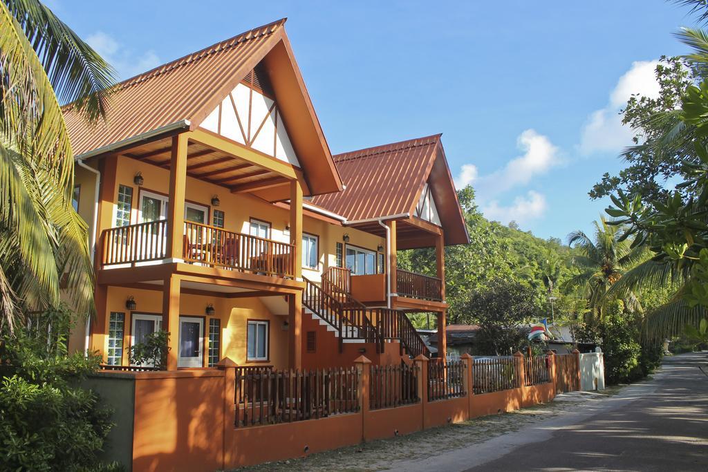 Blue House Baie Lazare (Mahe)